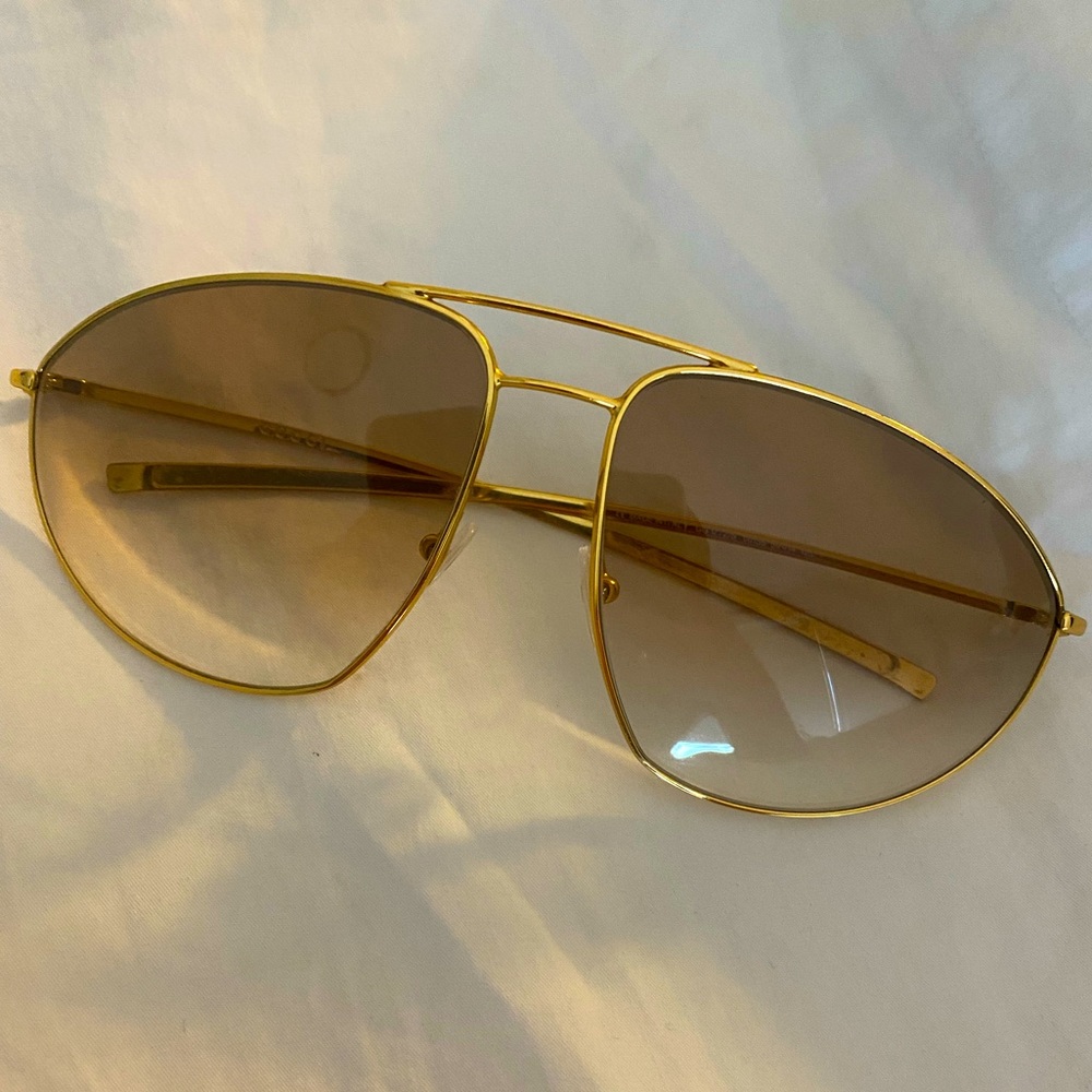 VINTAGE GUCCI GOLD SUNGLASSES ✨